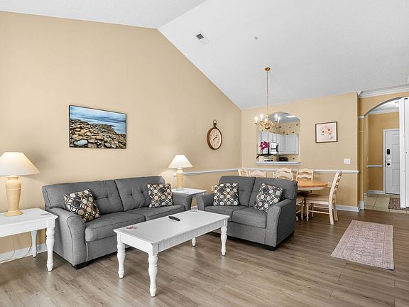 4th image of 6015 Catalina Dr Unit 832