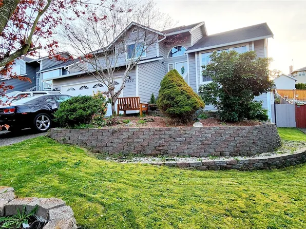8902 W Mall Drive, Everett, WA 98208