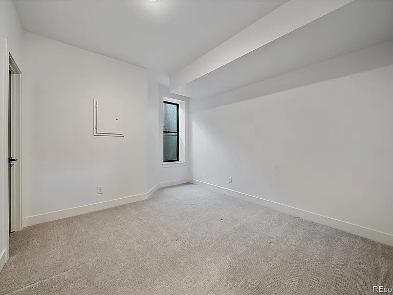 879 30th St — Photo 31