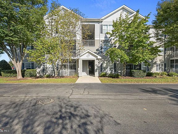 2nd image of 34682 Villa Cir Unit 4202