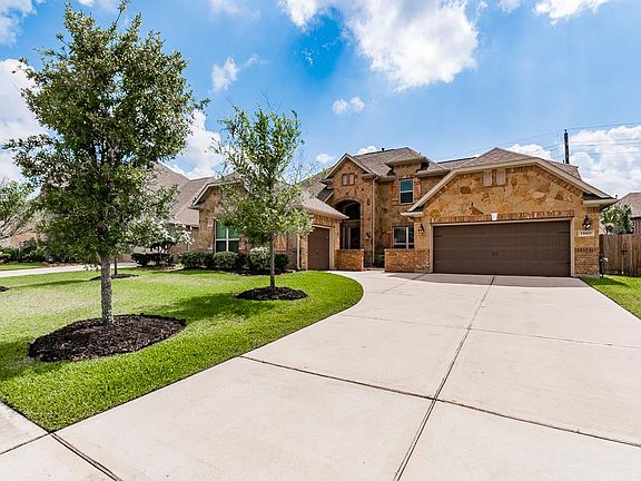 2nd image of 15807 Starcreek Ln