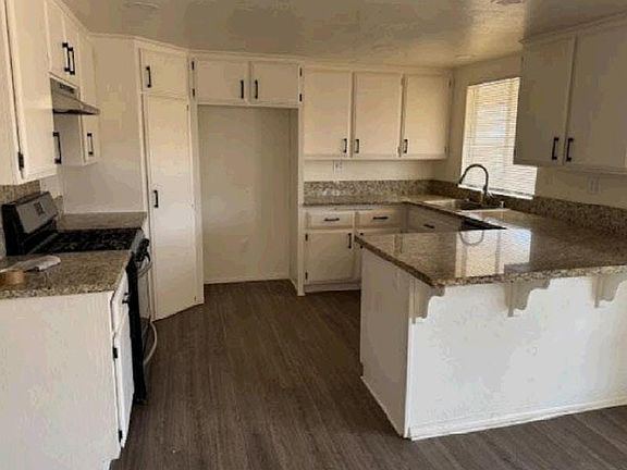 2nd image of 21640 Garibaldi Ct
