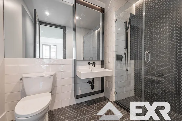 Rented by The KCI Group | media 8