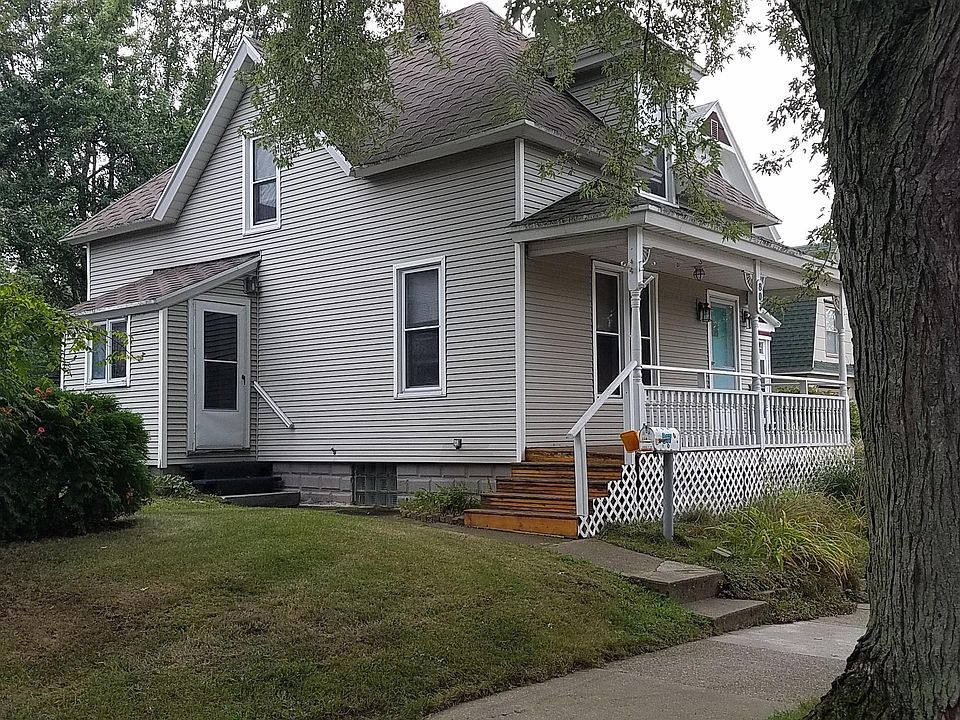 1st image of 807 Wolcott Ave