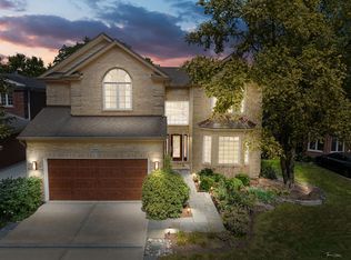 1950 Elmore Ave, Downers Grove, IL