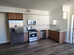 5232 Willowcrest Ave #301, North Hollywood, CA 91601