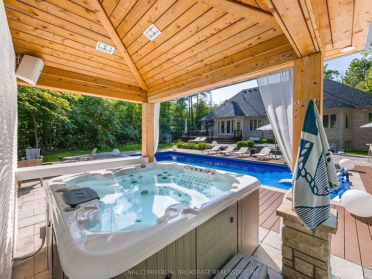 10088 Old Pine Crest Rd — Photo 32