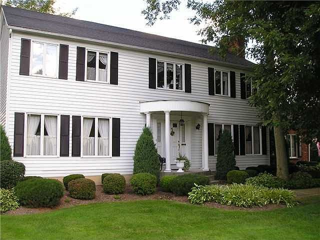 1st image of 243 Crestwood Ln