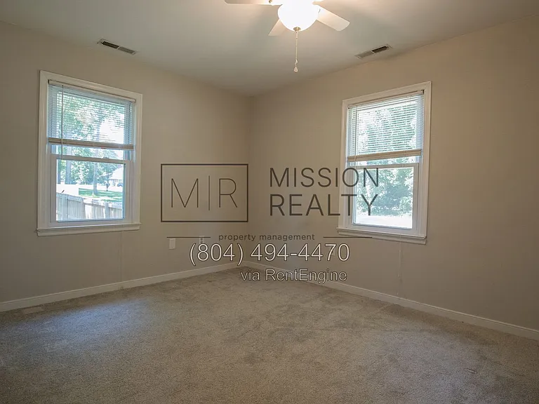 7750 Robinwood Dr — Photo 12