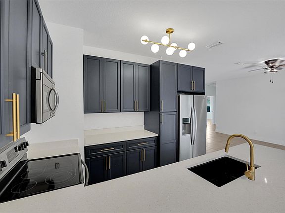 3rd image of 1213 NW 27th Avenue