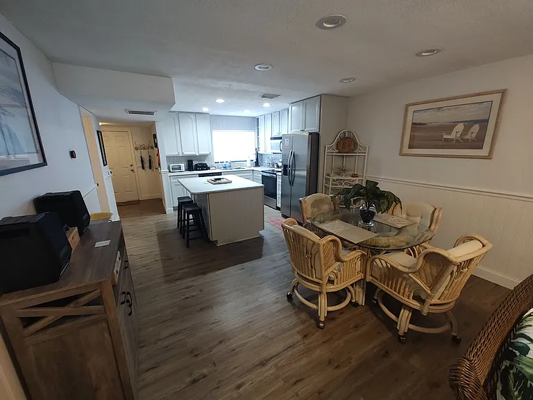 5230 S View Point — Photo 5