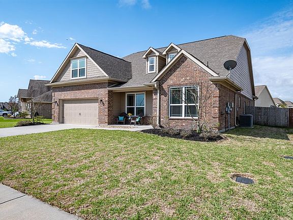 2nd image of 14042 Belmont Cir