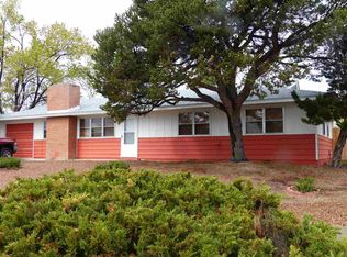 113 Rover Blvd, Los Alamos, NM 87544