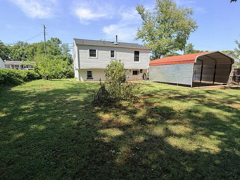 10003 Lomond Dr — Photo 29