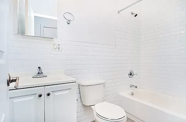 Rented by Blip LLC | media 5