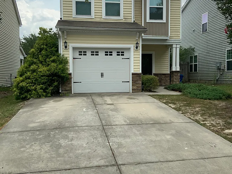657 Spanish Oak Dr — Photo 1