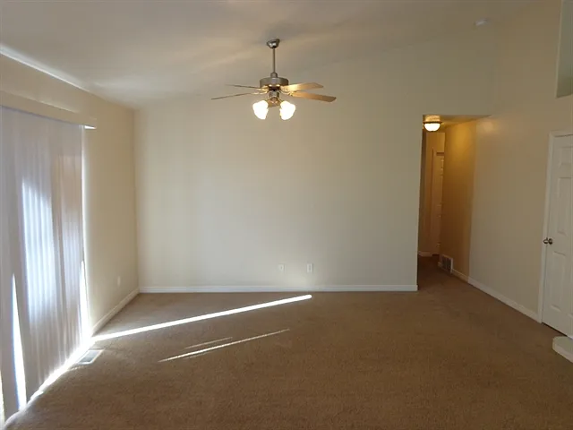 2530 S Cimmaron Dr — Photo 4
