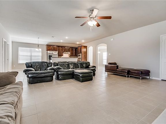 Very Open Floor Plan with Ceramic Tile!
