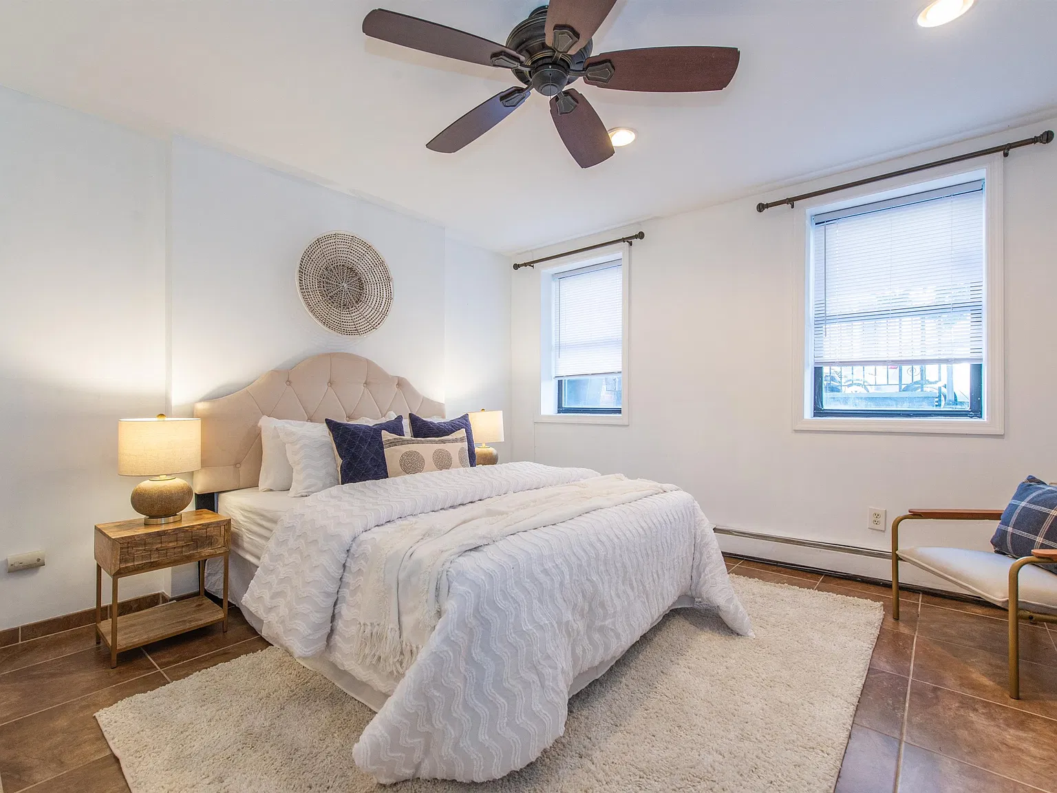 1 bed, 1.0 bath, 1000 sqft, $3,350 — Photo 3
