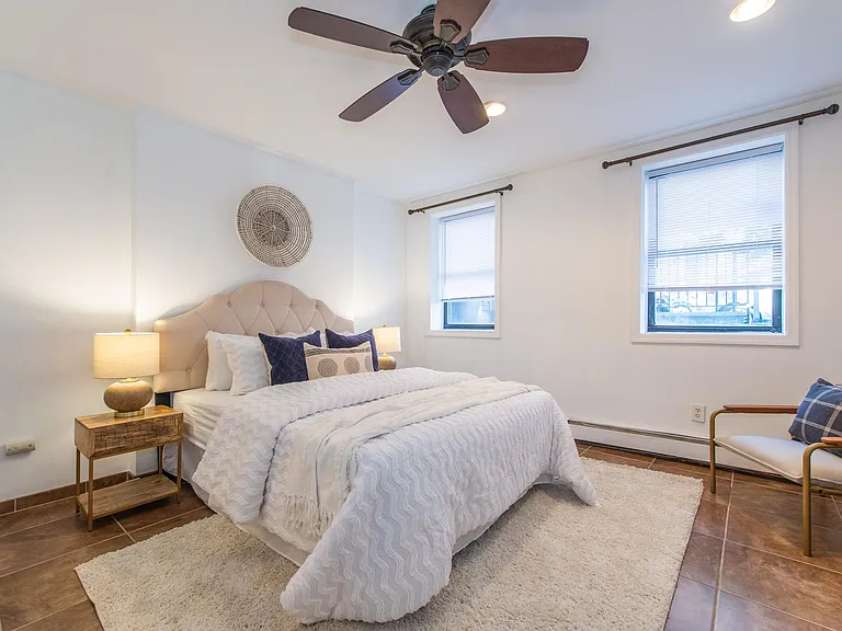 61 Bright St #B — Photo 3
