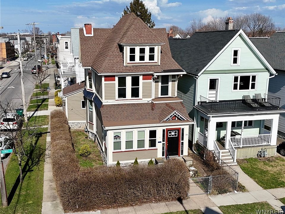 1st image of 399 Fargo Ave
