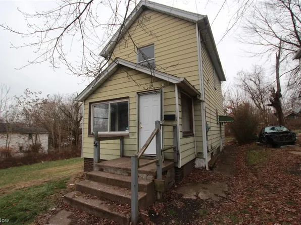 54 Morley Ave, Campbell, OH 44405