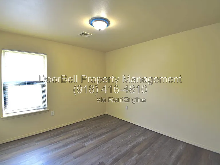 6009 S Madison Pl — Photo 11