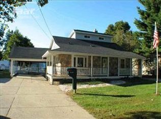 515 North Rd, Fenton, MI 48430