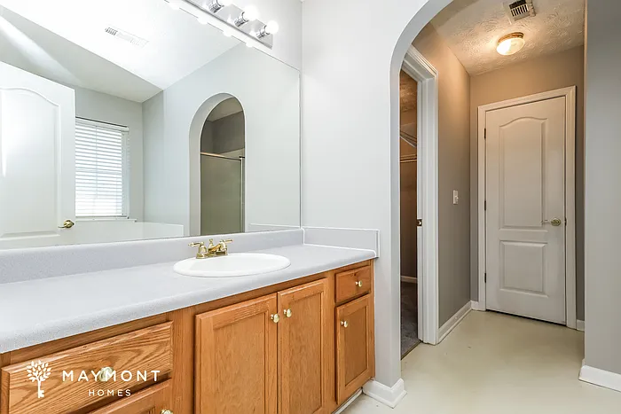 5285 Yellow Pine Dr — Photo 8