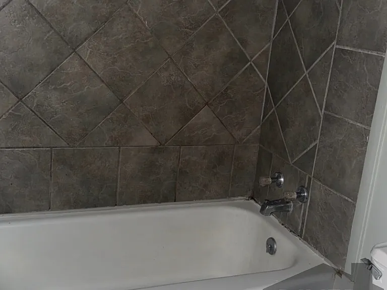 2150 Estaline Dr — Photo 12