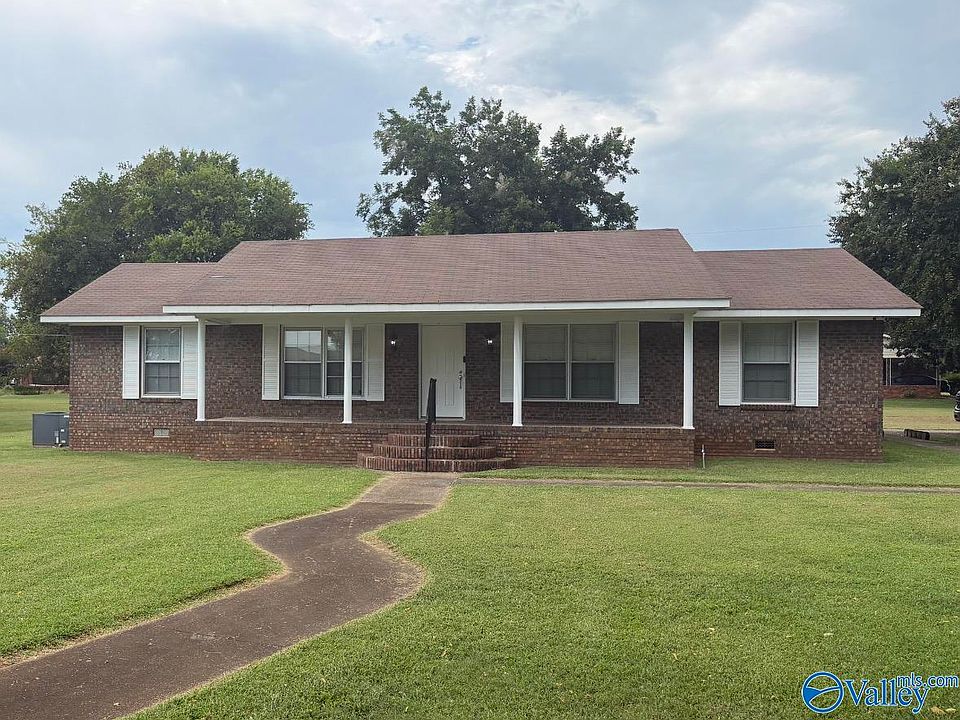 1st image of 605 Trenholm Memorial Dr