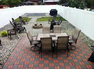 1041-1043 Applegate Ave, Elizabeth, NJ 07202