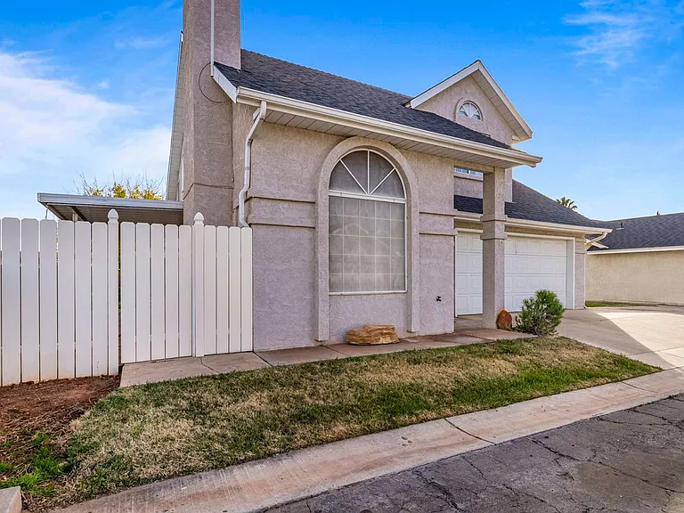 1040 N 1300 W #66 — Photo 3