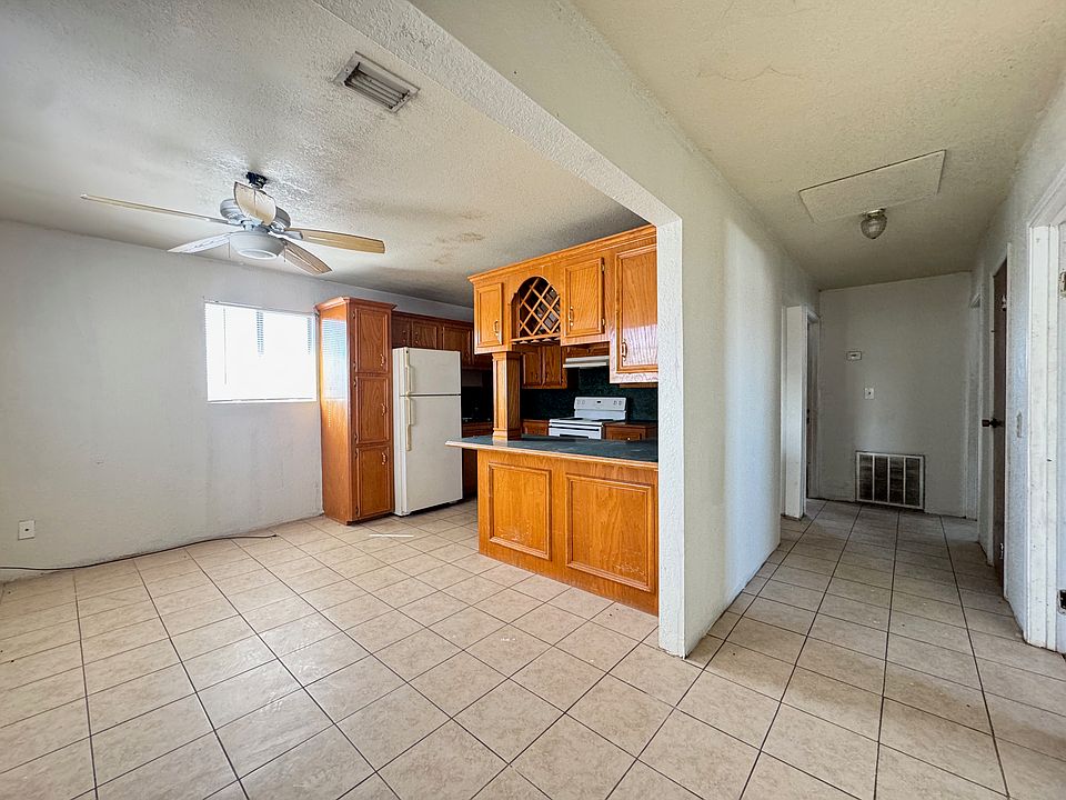 1st image of 8014 Lopez St #1