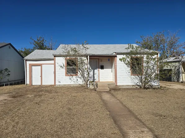 1411 E 11th Pl, Big Spring, TX 79720