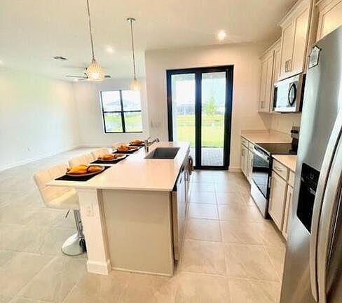 3rd image of 14043 SW Thorens Dr