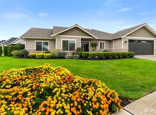 912 Hemlock Loop, Lynden, WA 98264