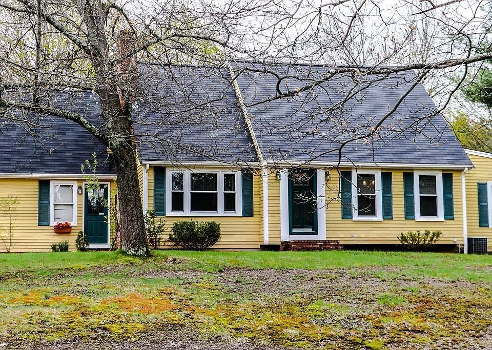 1st image of 14 Appletree Dr