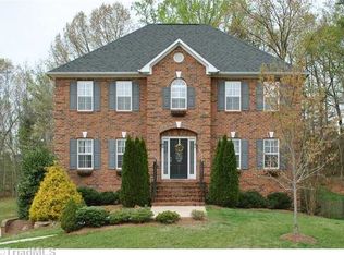 1403 Stonecroft Ct, Winston Salem, NC 27103