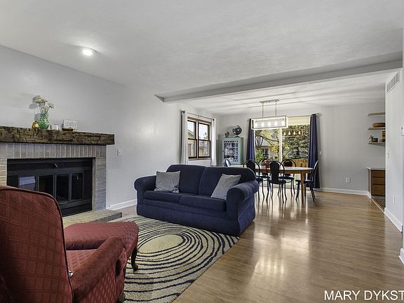 2nd image of 266 Ferris Ave
