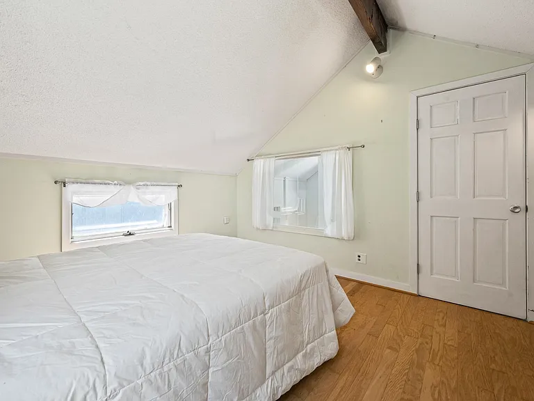 626 High St — Photo 23