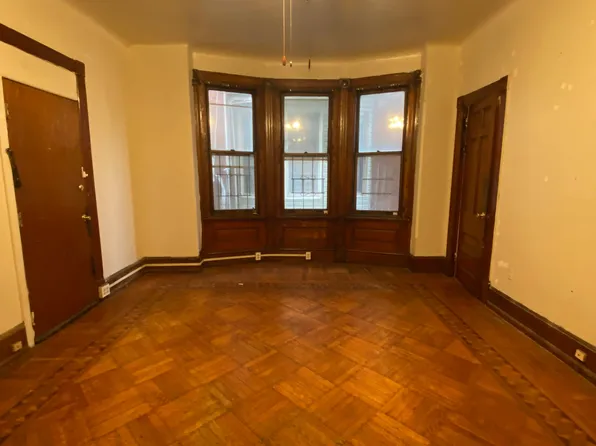 829 S 49th St #1, Philadelphia, PA 19143