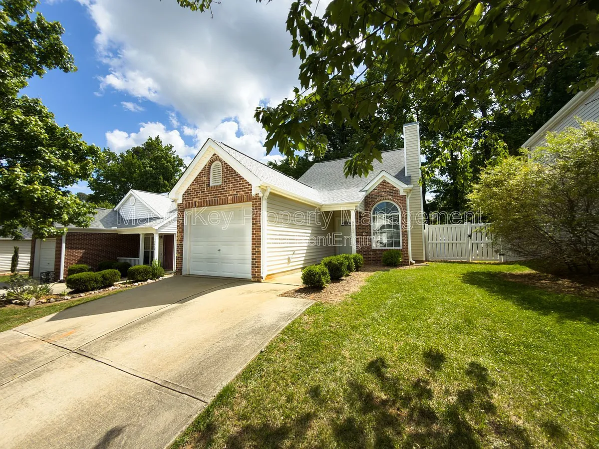 Building Photo - 9012 Shallcross Way