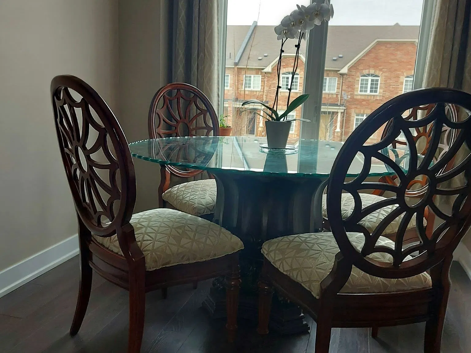 3 bed, $2,950 — Photo 4