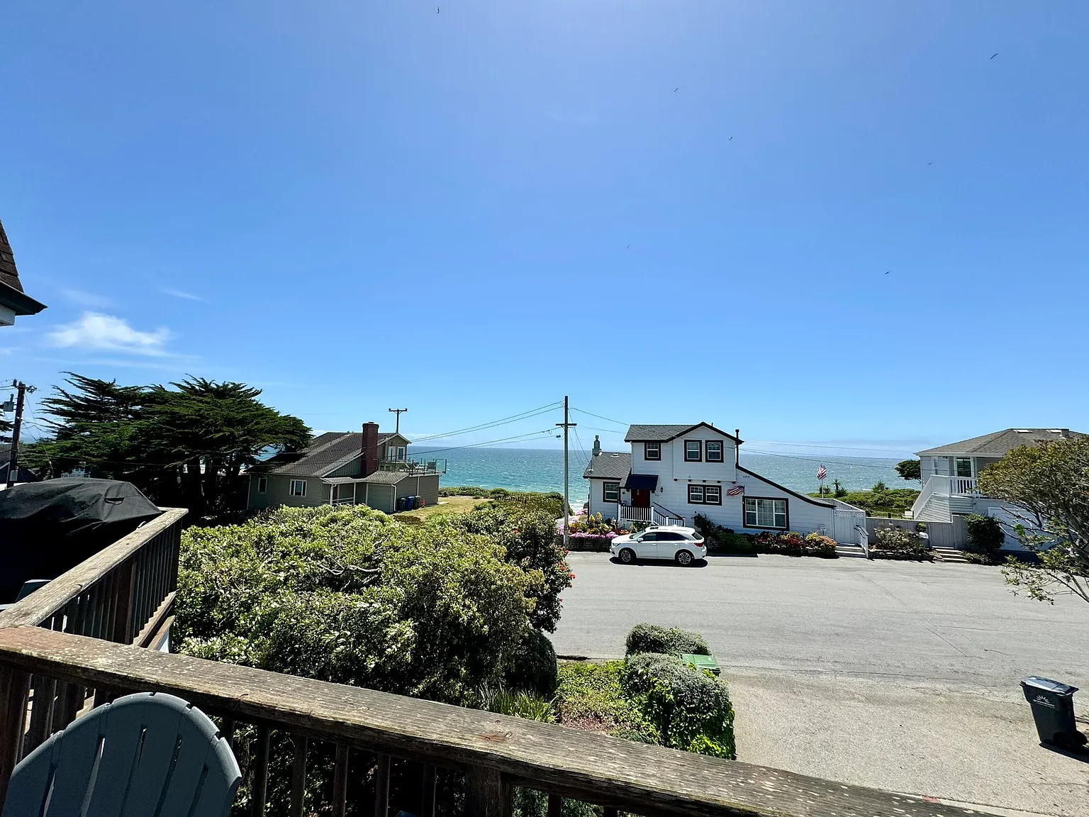 324 Vista Dr — Photo 2
