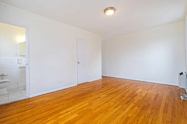 Sold by ERA Insite Realty Services | media 29