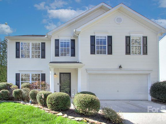 3rd image of 3819 Cameron Creek Dr
