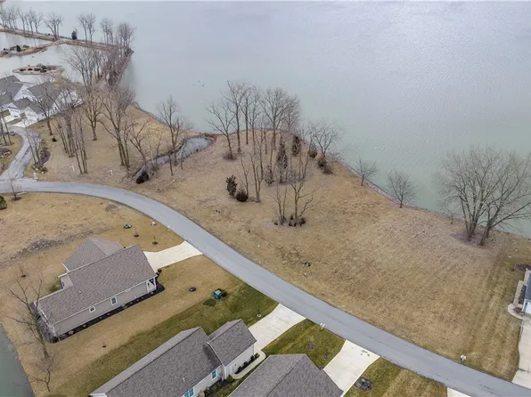 800 Lost Lake Rd, Port Clinton, OH 43452