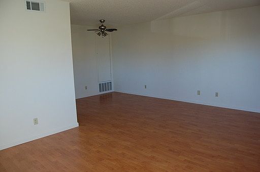 3rd image of 6548 Bremen Dr APT 4