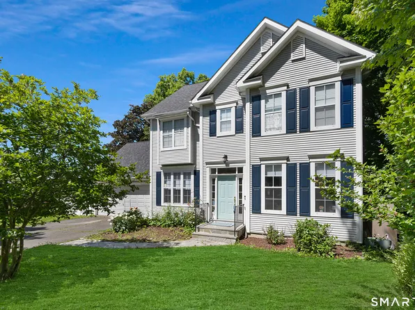 44 Cricket Lane, Fairfield, CT 06825